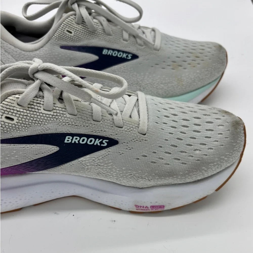 Brooks traction fitness